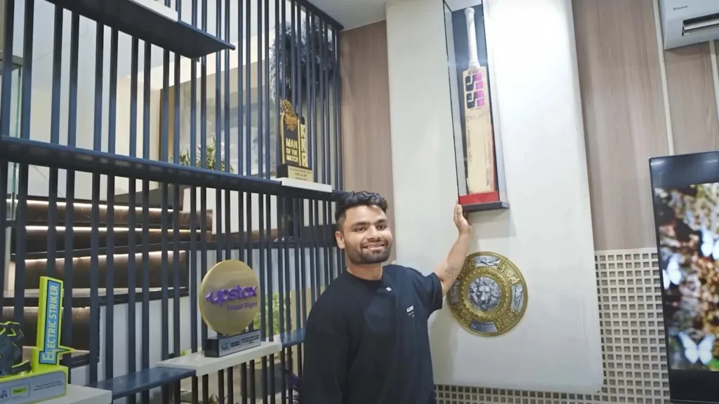 1362927 Rinku Singh06
