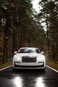 Rolls-Royce Cars Price : सबसे सस्ती Rolls-Royce Car की कीमत क्या है?