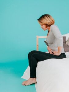 Periods के दौरान Coffee पीना ठीक या नहीं?