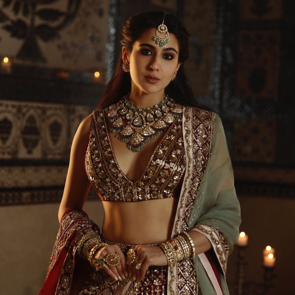 1364181 saraalikhan9516161564972532826736818089445345204813