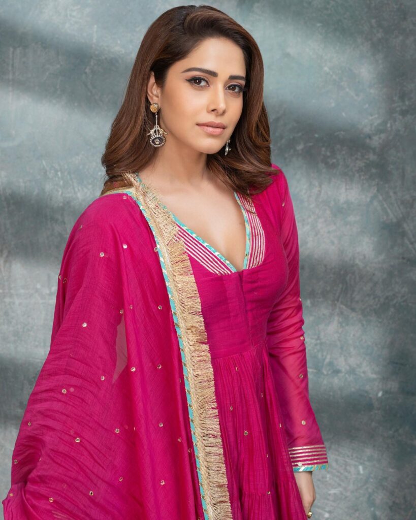 1364193 nushrrattbharuccha169813972332205518785335014202166730525