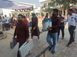 Punjab : बरनाला में विधानसभा उपचुनाव की तैयारियां पूरी, क्षेत्र में कुल 212 पोलिंग बूथ