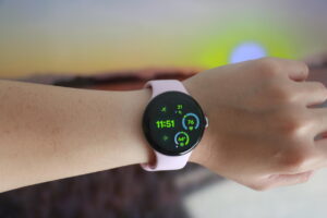 ब्लैक फ्राइडे ऑफर: Google Pixel Watch 3 की कीमत घटकर 280 डॉलर हुई