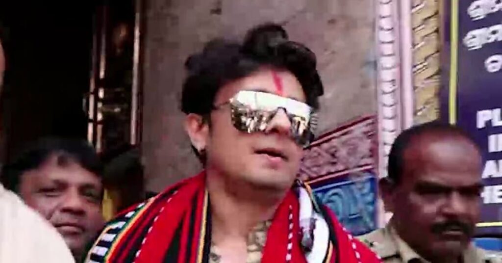 1364713 Sonu nigam