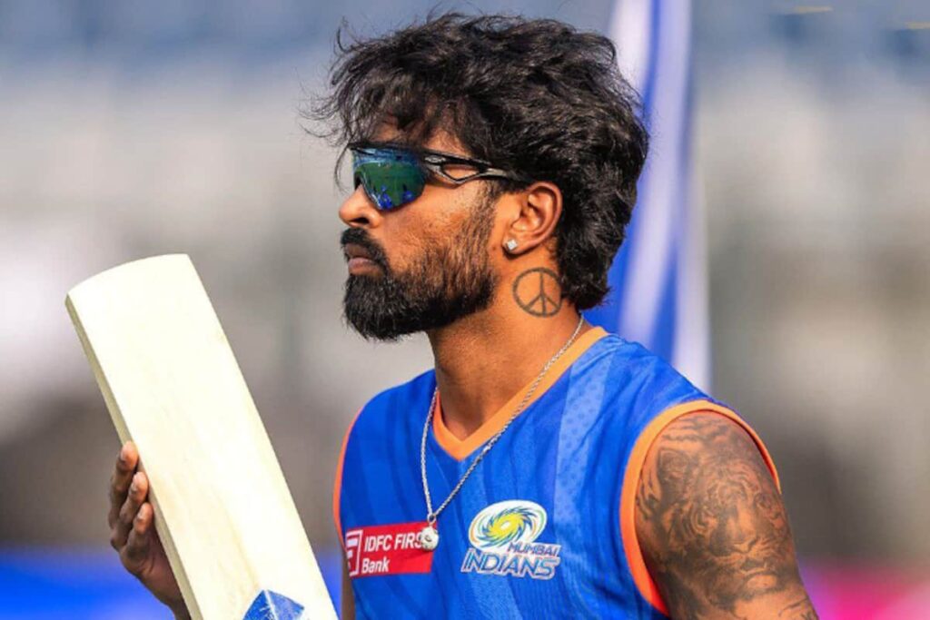1364865 Hardik Pandya 1 2