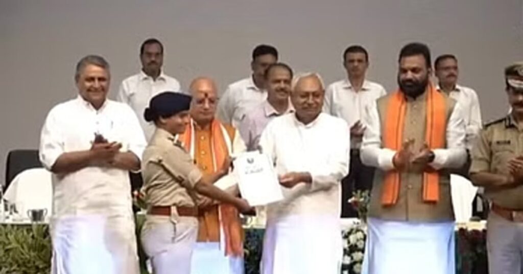 1365173 Bihar Nitish kumar