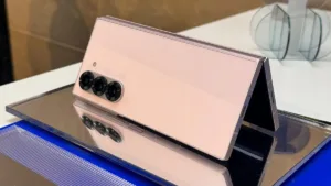 Samsung ने मार्केट में लॉन्च किया Galaxy Z Fold 6 का स्पेशल एडिशन, DSLR कैमरा के साथ AI फीचर