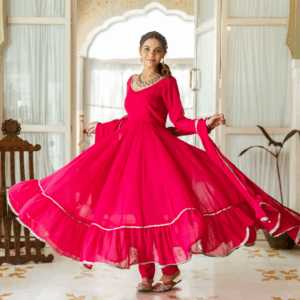 Diwali Look 2024: दिवाली पर चमकेंगी आप, जब वियर करेंगी ये अनारकली सूट