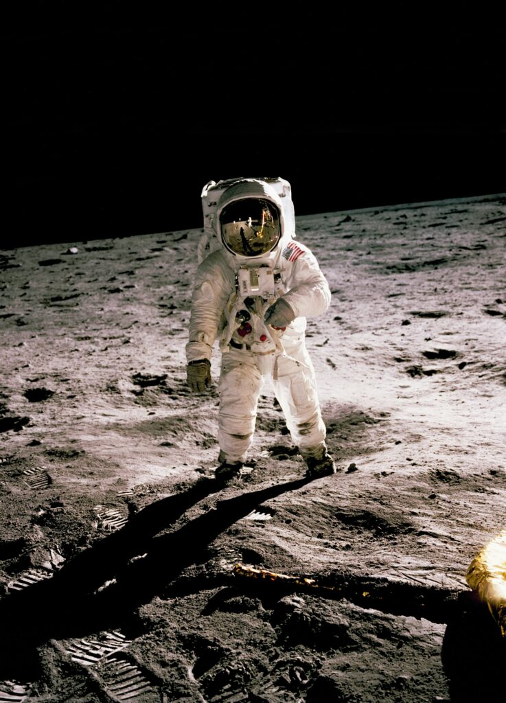 1365623 astronaut1