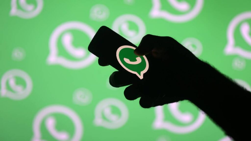 1366076 whatsapp chats how to hide private chats without any hint 1724331635