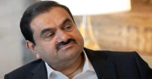 अमेरिका के आरोपों के बाद बढ़ी अडानी की मुश्किलें, झटके में डूबे 5.35 लाख करोड़