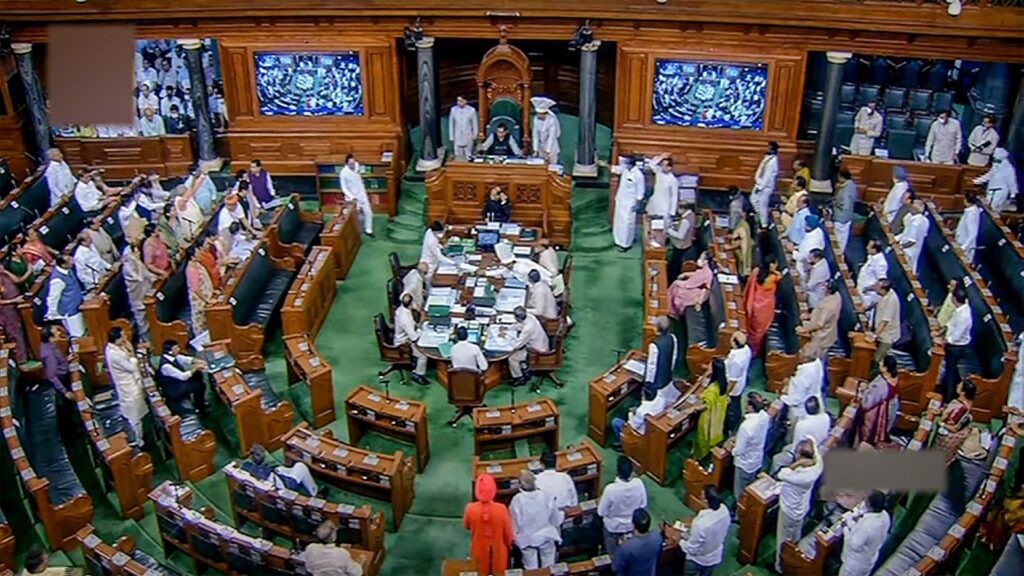 1366388 Opposition uproar in lok sabha