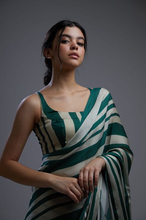1367556 Stripe Blouse Designs