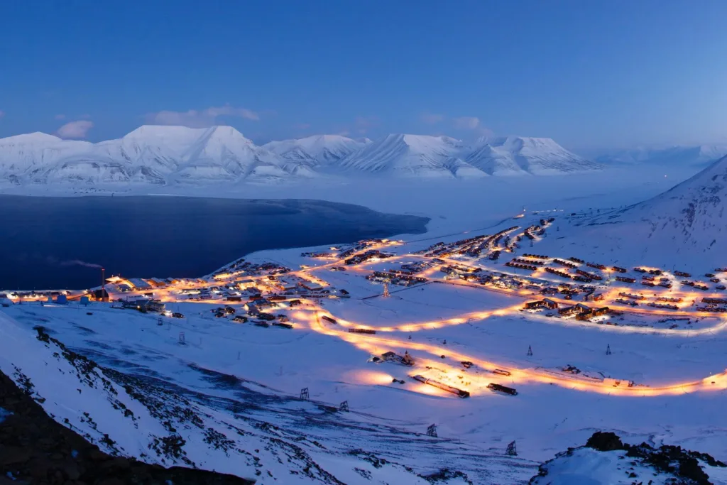 1367584 norway svalbard longyearbyentommy dahl markussen sysselmannen2048x