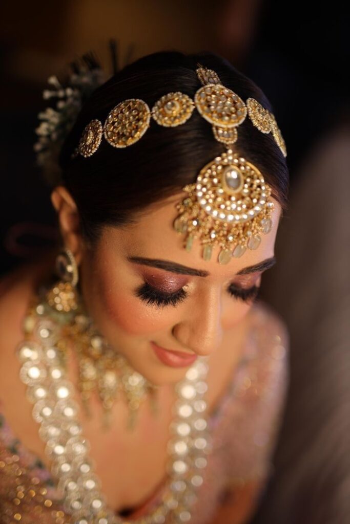 1368306 Pakistani Makeup Looks 5