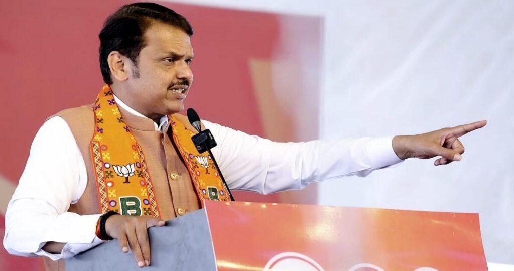 1368452 Devendra Fadnavis