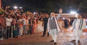 Modi बोले- Maharashtra Election में विभाजनकारी ताकतों और परिवारवाद की हार, 50 साल की सबसे बड़ी जीत