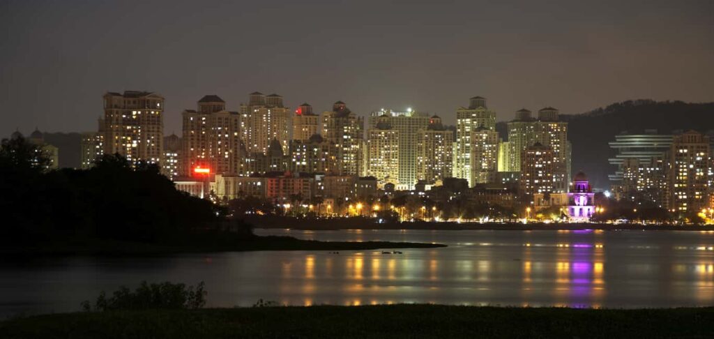 1368564 Top 10 beautiful cities in India