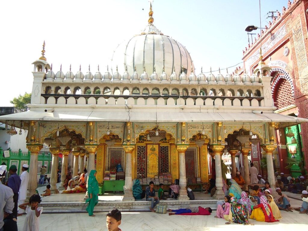 1368888 hazrat nizamuddin darga