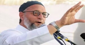 Delhi Election: दिल्ली चुनाव में ओवैसी का दांव, दंगों के आरोपी को दिया टिकट, इस सीट से मैदान में