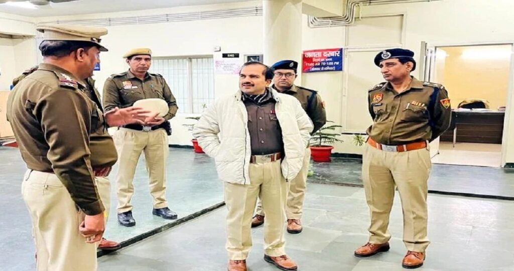 1370464 Gurugram Police