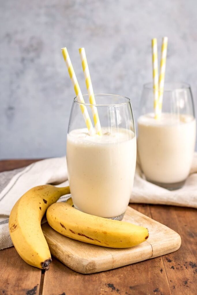 1370793 Banana Lassi