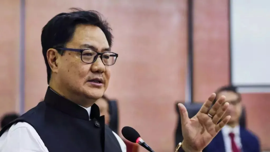 1371521 kiren rijiju