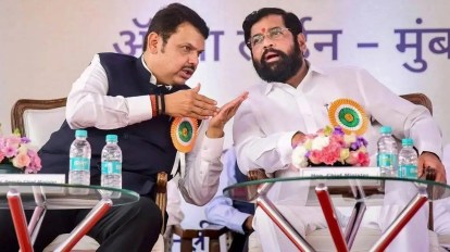 1371975 fadnavis dindhe