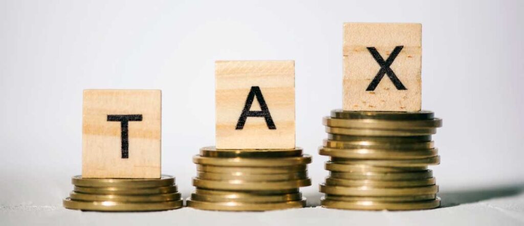 1372049 13taxcollection