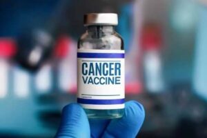 Cancer Vaccine: रुस में तैयार हो गई कैंसर की वैक्सीन, भारत में कब तक?