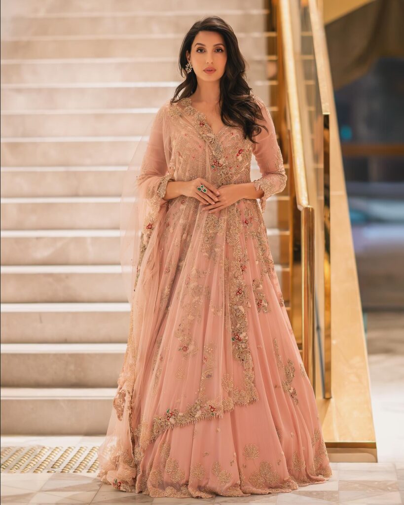 1372453 norafatehi17255286203450306605081003250528977978