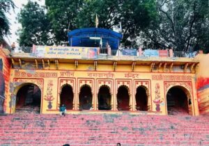 Nagvasuki Temple History: समुद्र मंथन से जुड़ा है Prayagraj के नागवासुकी मंदिर का रहस्य