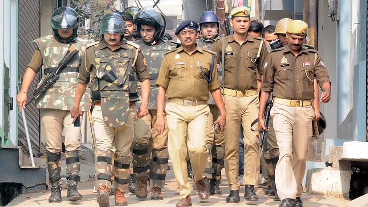 1373427 sambhal violence96161872d6d7b17a3b17b1b350fd8902