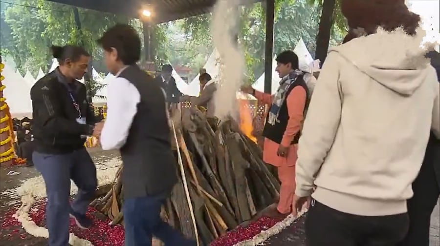 1374043 676fac0ac7cb2 manmohan singh last rites 284301729