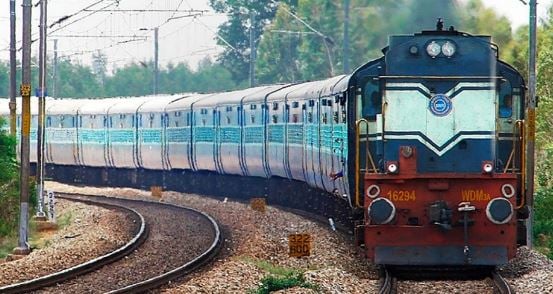 1374147 train 1