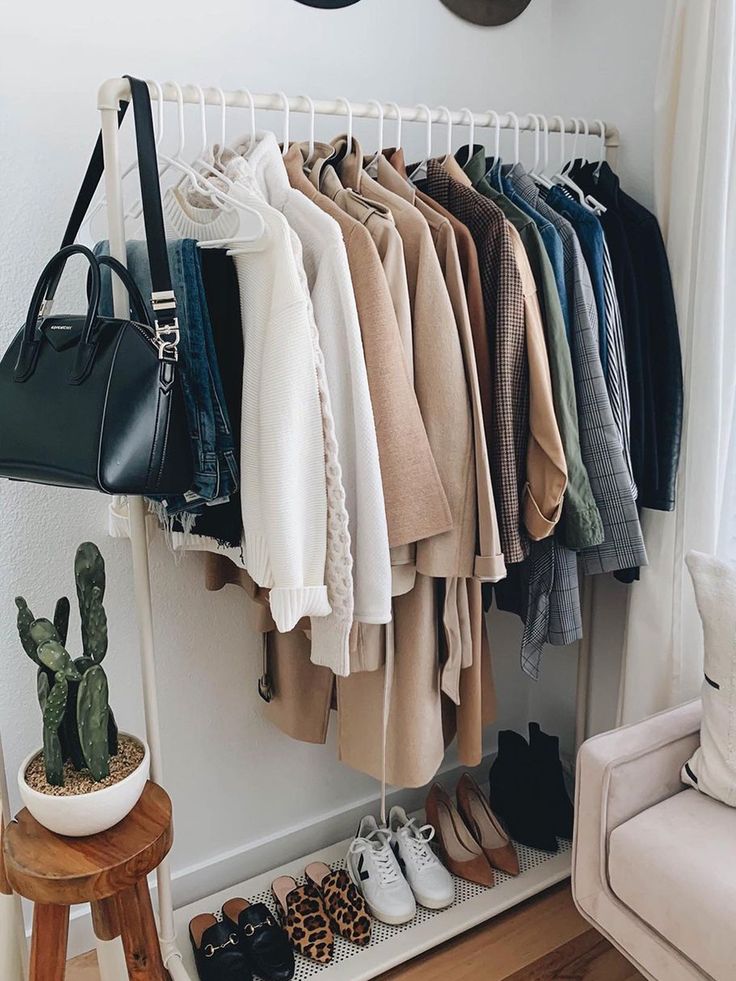1374269 wardrobe