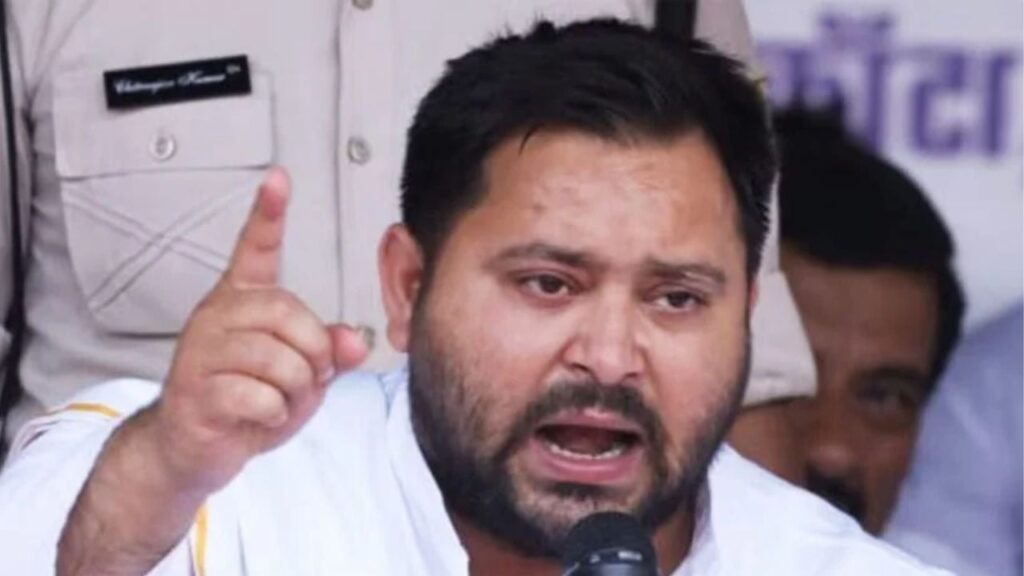 1374311 Lathicharge on BPSC candidates Tejashwi Yadav got angry at Bihar government said this is very painful