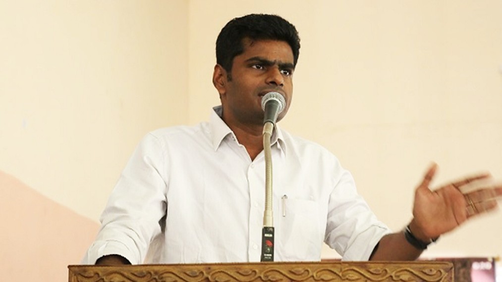 1374901 Annamalai2