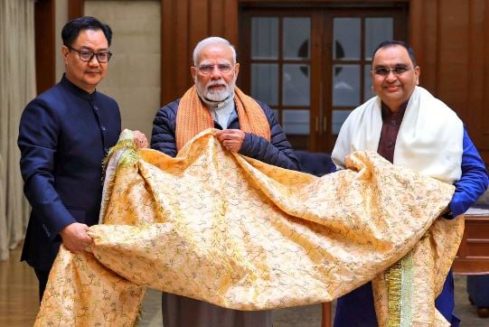 1375313 PM MODI