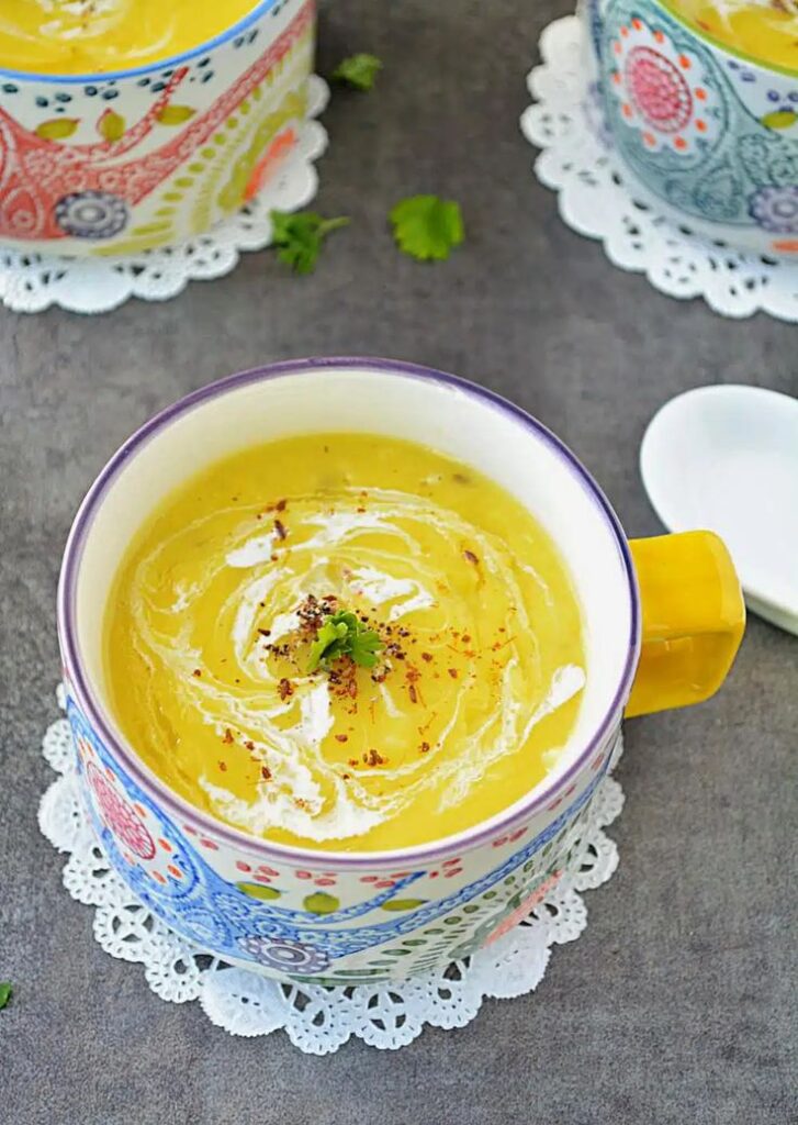 1375399 Moong dal ka shorba