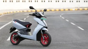 टू-व्हीलर कंपनी ATHER ने लॉन्च किए 450 सीरीज स्कूटर, बुकिंग हुई शुरु