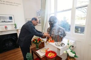 लोकसभा अध्यक्ष ओम बिरला ने लंदन में बीआर अंबेडकर संग्रहालय का किया दौरा