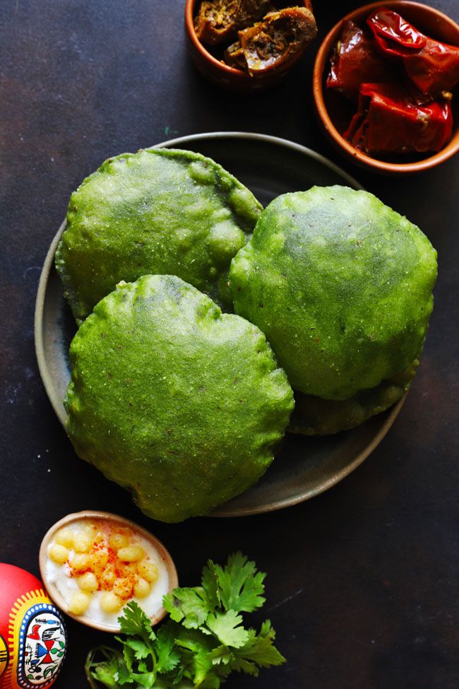 1376227 Palak Poori