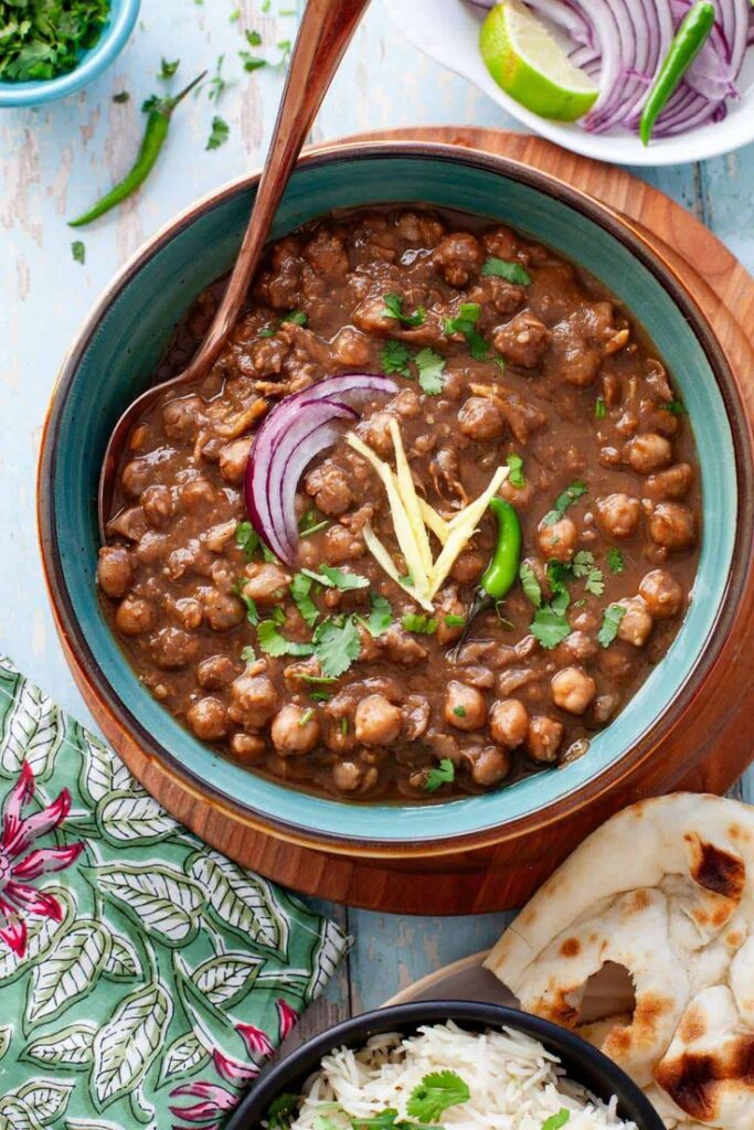 1376251 punjabi chole