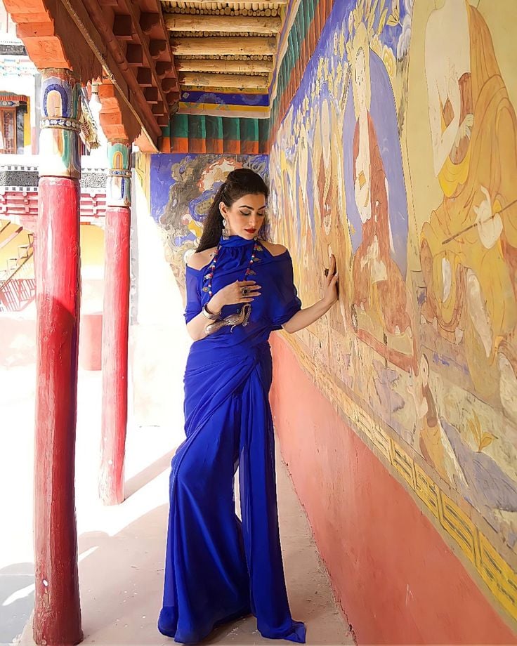1376923 blue saree traditionals outfit in Leh Ladakh shalini passi 1