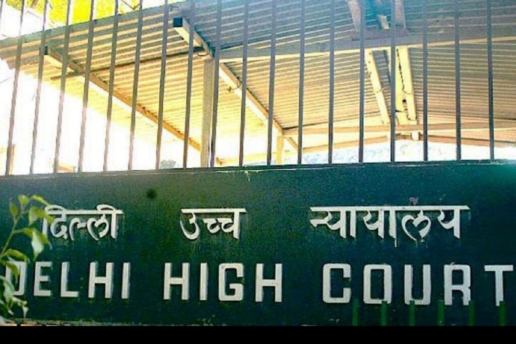 1376927 QT Delhi High Court