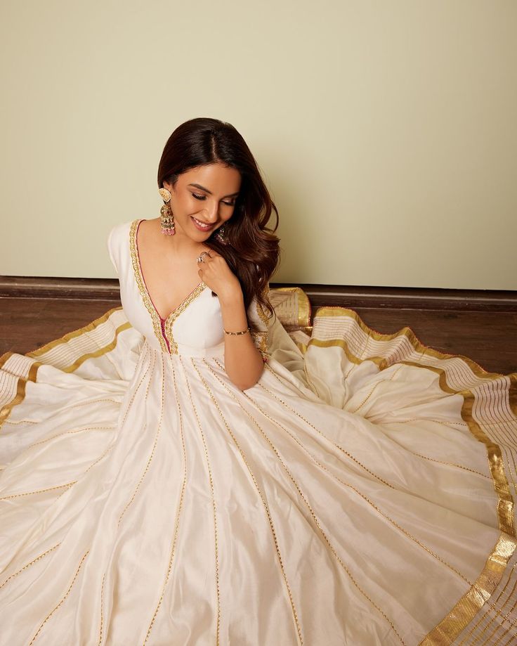 1377041 jasmine bhasin 1