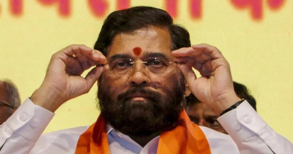 1377199 CM Shinde