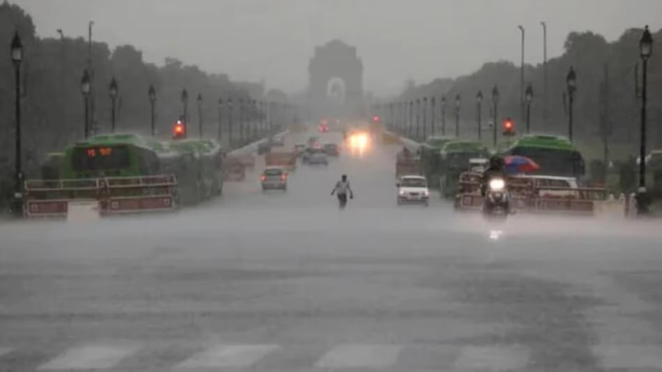 1377761 delhirain1