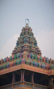 Mahakumbh 2025: प्रयागराज के इन मंदिरों में जरुर टेके माथा